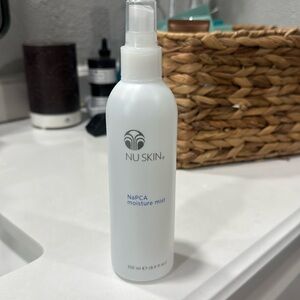 Nu skin naPCa moisture mist